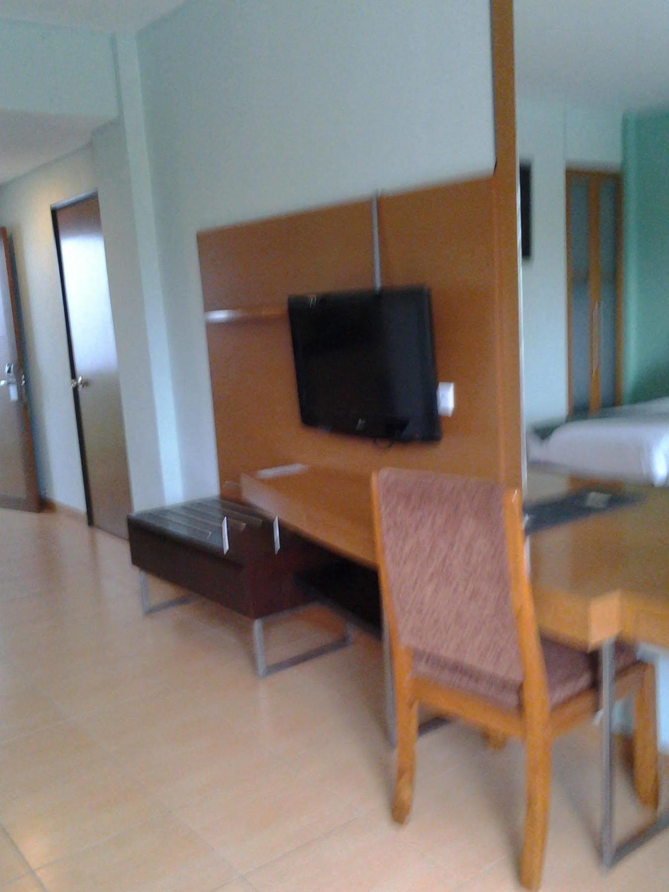 Green Valley Resort Purwokerto Bagian luar foto