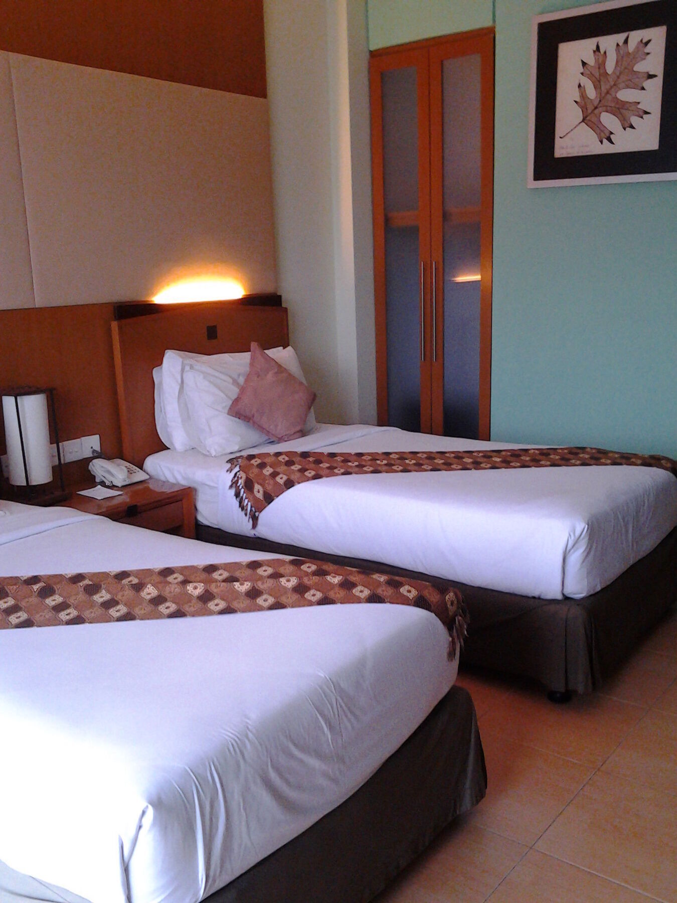 Green Valley Resort Purwokerto Bagian luar foto